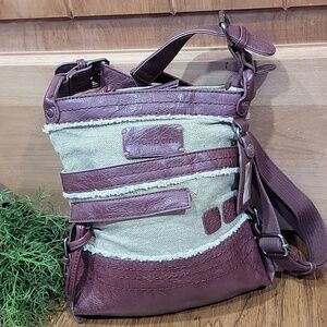 Sherpani Luna Crossbody Bag